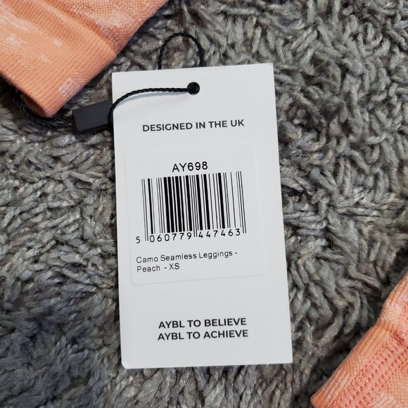 Aybl Seamless Leggings Camo Peach Weightless - Size XS - Picture 8 of 9